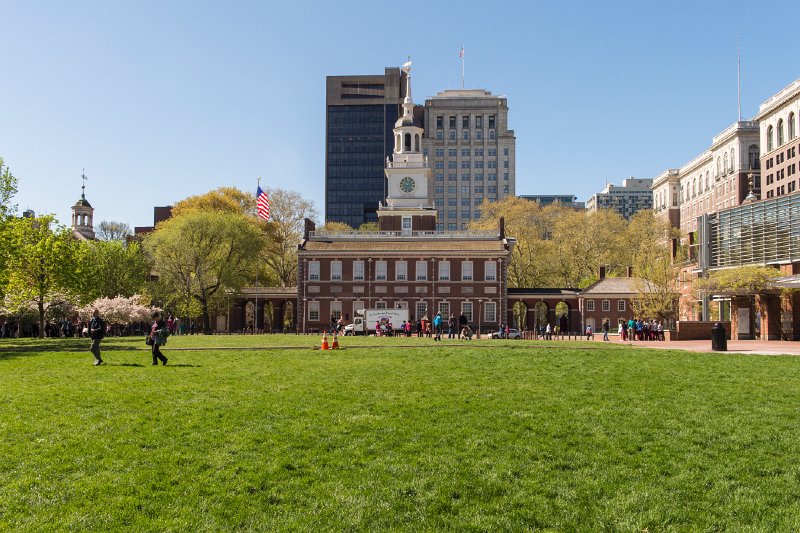 20150429_100303 D4S.jpg - IView of Independence Hall from Independence National Historic Park